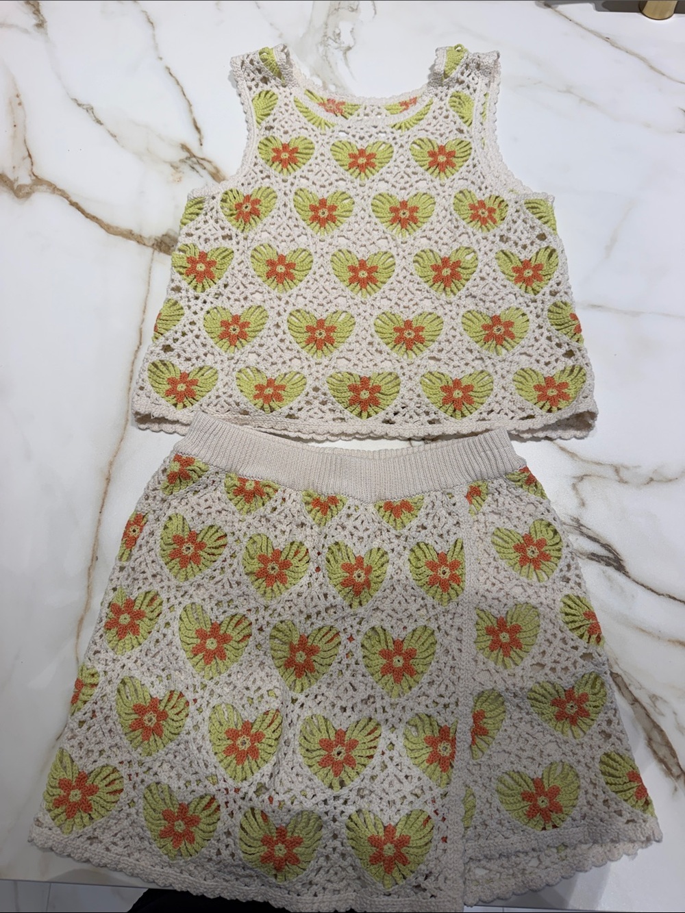 Zara Cream Crochet Shorts with Green and Orange Heart Motifs 11-12yr